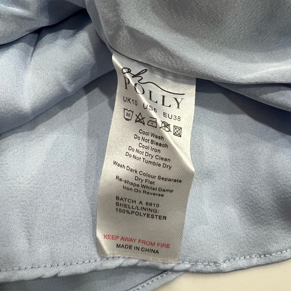 BRAND NEW Oh Polly Halter Neck Cut Out Mini
Dress in Blue - Picture 8 of 8